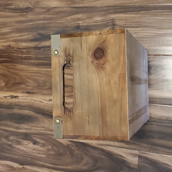 VINTAGE WOOD CONTAINER Medium - Picture 3 of 5